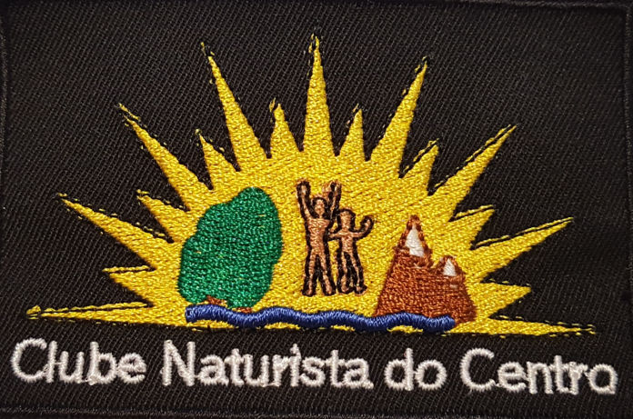 Pach escuro do Clube Naturista do Centro